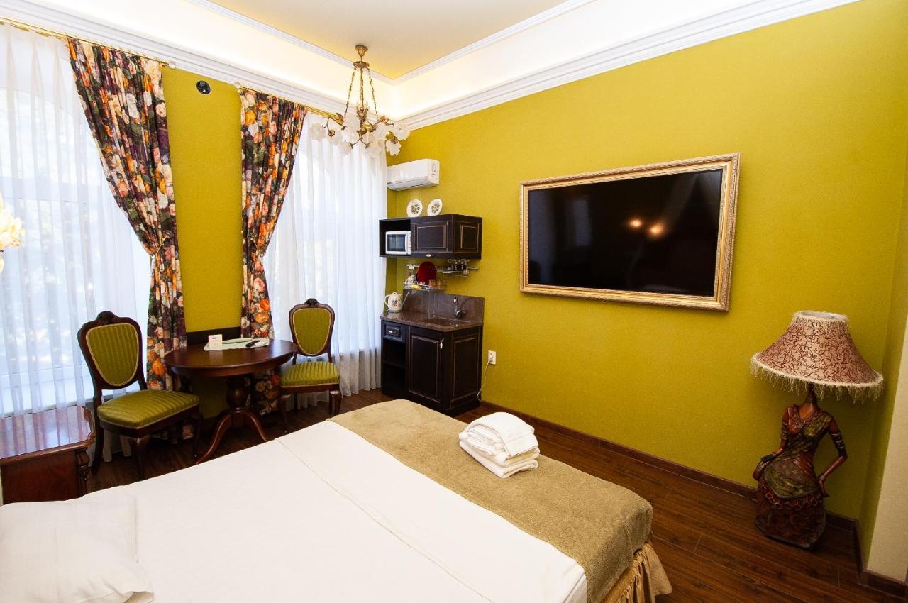 Art Suites Near Deribasovskaya Odessza Kültér fotó